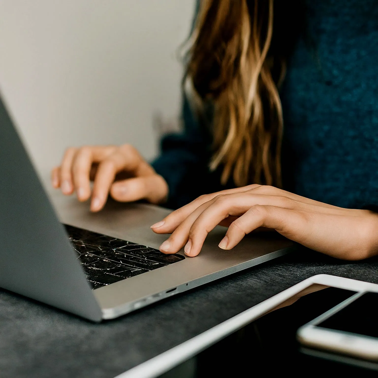 Consultoria Jurídica Empresarial - Soluções Completas